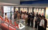 經(jīng)濟(jì)管理系黨總支開(kāi)展參觀“紅色文化藝術(shù)館”，獻(xiàn)禮建黨100周年活動(dòng)